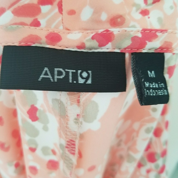 🌺 Apt. 9 Sleeveless blouse - Picture 4 of 4